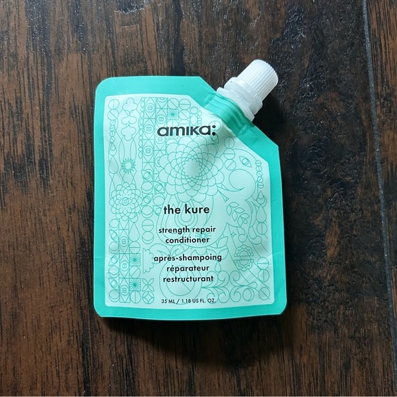 amika Sephora Beauty INSIDER - Picture 4 of 6